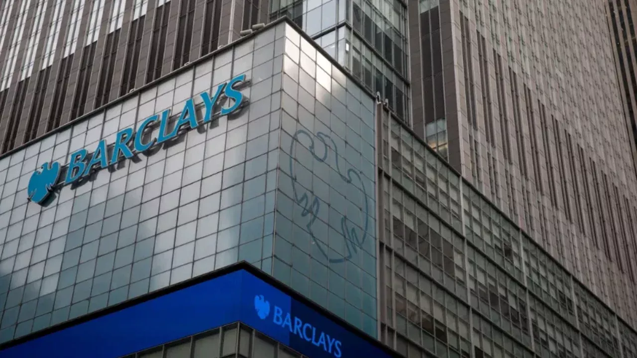 Barclays, Petroldeki Artışla TL Pozisyonlarını Kapattı