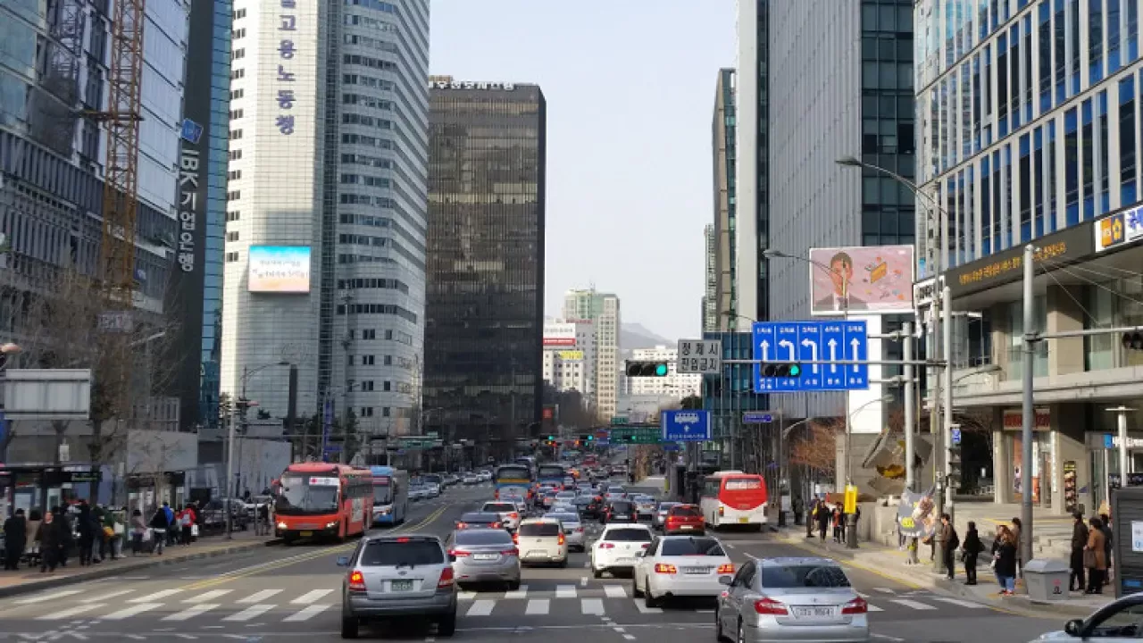 Güney Kore’de Petrol Artışı Sonrası Benzinli Araçlara Trafik Yasağı