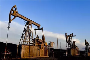 IEA, Petrol Arz ve Talep Tahminlerini Aşağı Yönlü Revize Etti