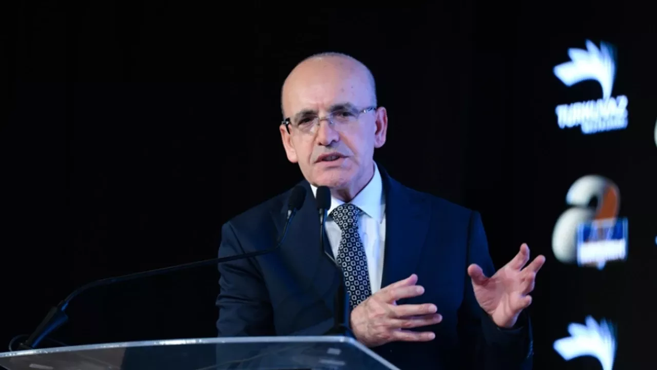 Bakan Şimşek'ten TL Açıklaması