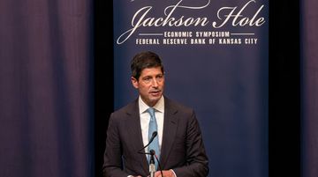 Fed Başkanı Warsh’tan Jackson Hole’da Kritik Mesajlar: Yüzde 2 Hedefini Vurguladı