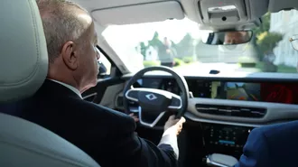 Cumhurbaşkanı Erdoğan, Togg’un Yeni Sedan Modeli T10F’yi Test Etti