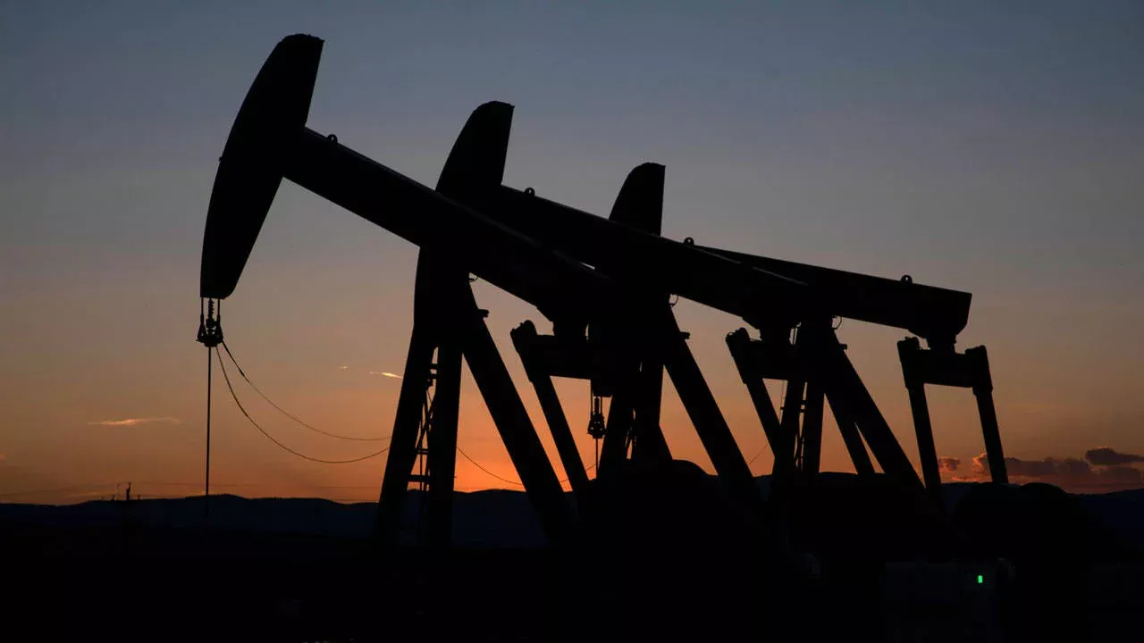 Petrol Fiyatları Hürmüz Gerilimiyle Yükselişe Geçti