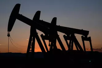 Petrol Fiyatları Hürmüz Gerilimiyle Yükselişe Geçti