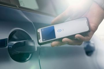 iPhone ve Apple Watch, Toyota Otomobillerde Dijital Anahtar Oluyor