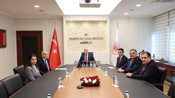 Türk-İş’ten Asgari Ücret Tepkisi: Komisyonda Yer Almayacağız