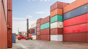 Çin’in İhracatı İki Yıl Sonra İlk Kez Geriledi