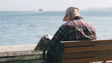 Emeklilerin Zam Farkları Yarın Hesaplara Yatıyor