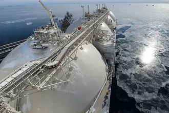 Avrupa’da Doğalgaz Fiyatları Sert Düştü