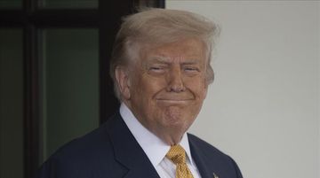 Trump: “Çin ile Tam Ölçekli Bir Ticaret Savaşındayız”