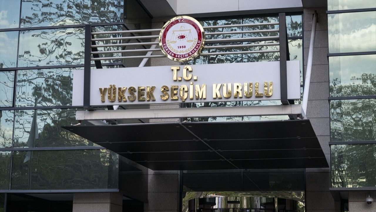 YSK’dan CHP Kararı: İlçe Kongreleri Devam Edecek, İstanbul İtirazı Reddedildi