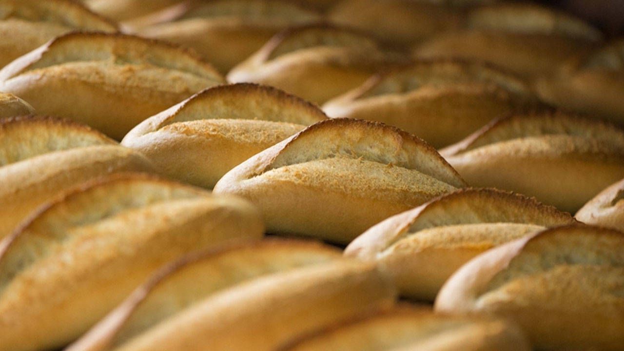 Ekmeğe Zam Yapılacak mı? Türkiye Fırıncılar Federasyonu Açıkladı