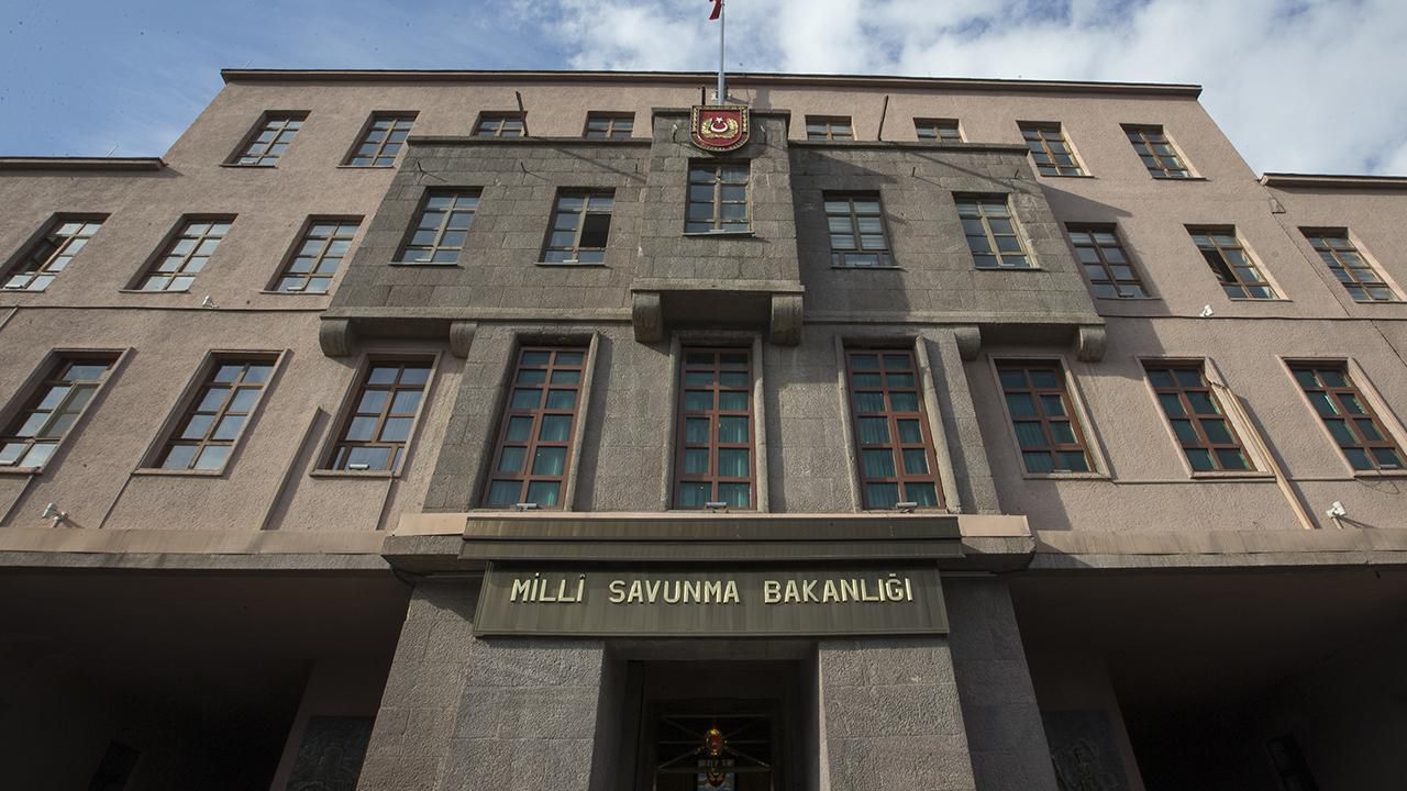 MSB: İran'dan Ateşlenen Füze Etkisiz Hale Getirildi