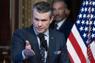 ABD ve Çin, Ordular Arası İletişim Kanalları Kurulması Konusunda Anlaştı