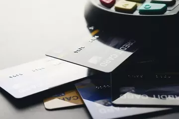 Kredi Kartlarında Takip Oranı Beş Yılın En Yüksek Seviyesinde