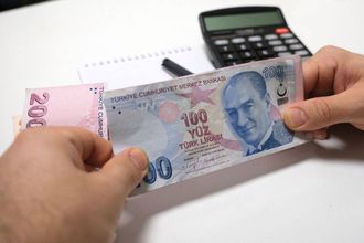 TÜRK-İŞ'ten Gelir Vergisinde İndirim Çağrısı