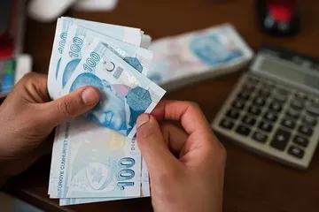 Yurt Dışı Çıkışlarda Beyan Zorunluluğu Parasal Sınırı Yükseltildi