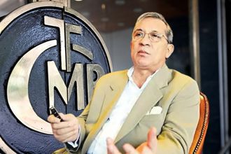 Eski Merkez Bankası Başkanı Rüşdü Saracoğlu Hayatını Kaybetti