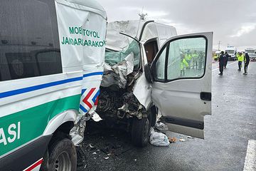 Aksaray’da Trafik Kazası: 2 Asker Şehit Oldu, 1 Kişi Hayatını Kaybetti