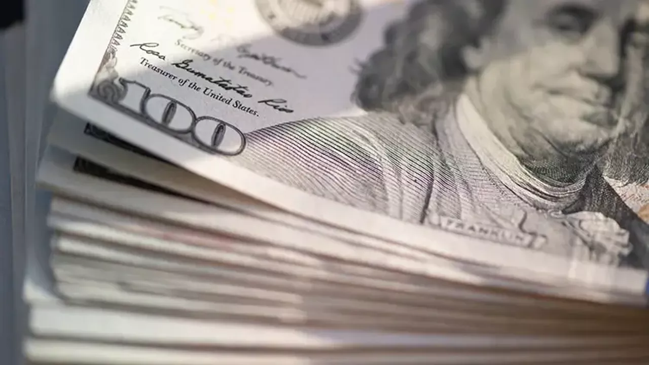 Fed'in Faiz Artırımı Beklentisi Doları Destekledi