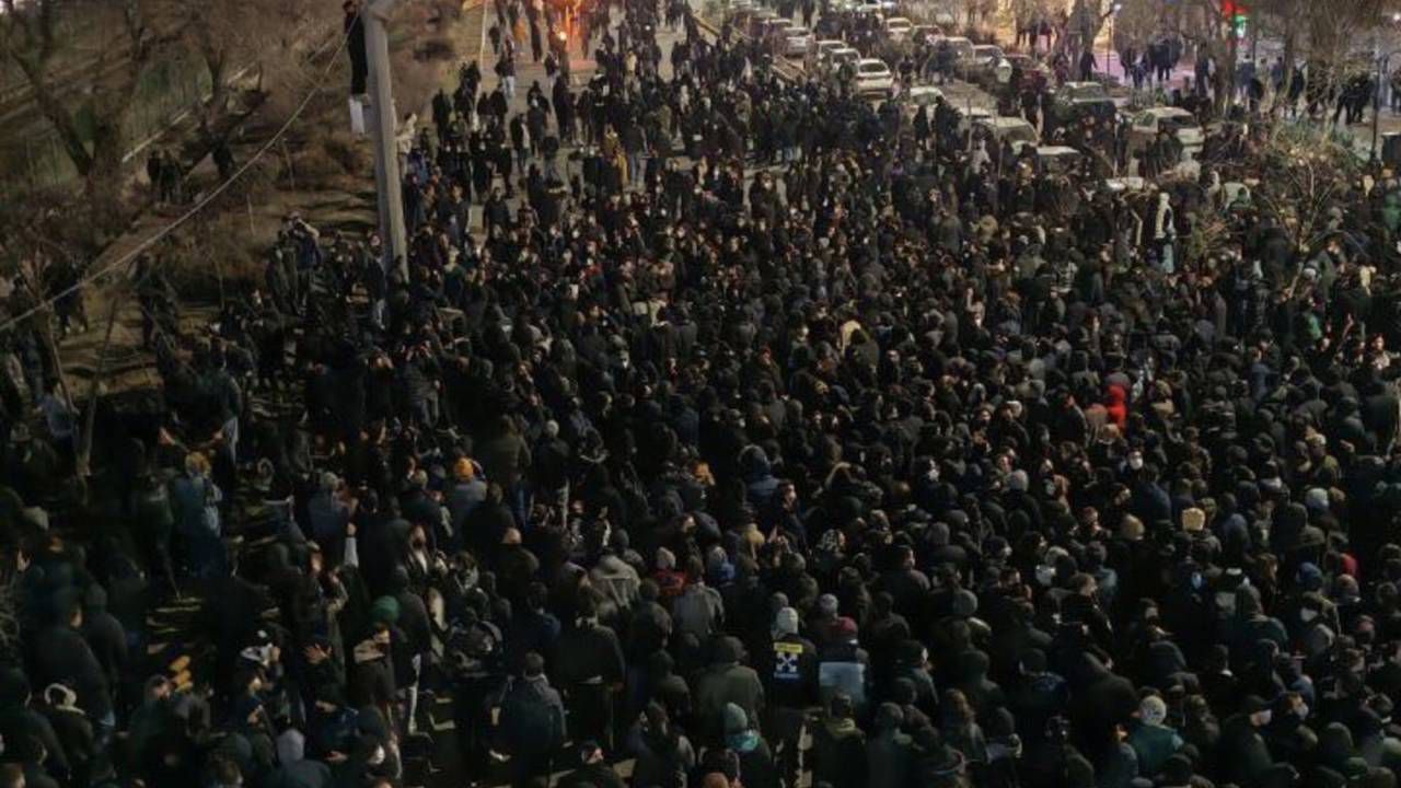 WSJ: ABD Yönetimi İran'a Olası Bir Saldırıyı Görüştü