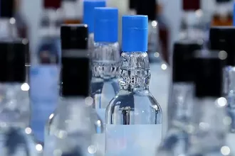Alkollü İçki Markalarına Görünürlük Yasağı Getirildi