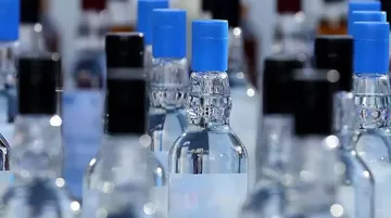 Alkollü İçki Markalarına Görünürlük Yasağı Getirildi