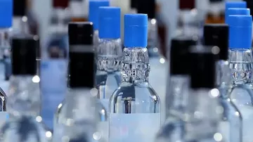 Alkollü İçki Markalarına Görünürlük Yasağı Getirildi