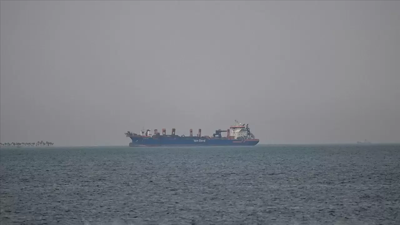 Hürmüz Boğazı'nda Tanker Trafiği İki Haftanın En Yüksek Seviyesinde