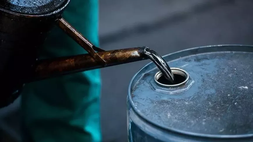 Brent Petrolün 100 Dolar Üzerindeki Seyri Sürüyor