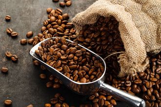 Trump’ın Tarife Sinyali Kahve Fiyatlarını Aşağı Çekti