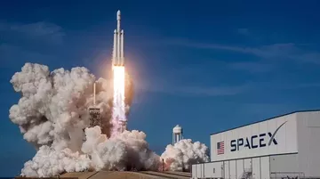 Elon Musk, SpaceX’teki Payını Artırdı