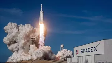 Elon Musk, SpaceX’teki Payını Artırdı