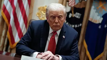 Trump, İran’ı Ateşkesi İhlal Etmekle Suçladı