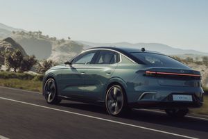Togg T10F Yolda: Yeni Sedan Model Yaz Aylarında Satışa Çıkıyor