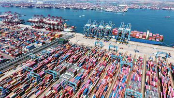 Çin'in İhracatı Kasımda Beklentilerin Üstünde, Dış Ticaret Fazlası 1 Trilyon Doları Aştı