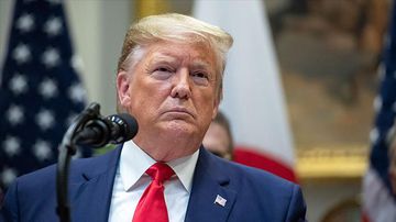 Trump Ayağına Sıkarsa