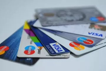 Kredi Kartı Limit Değişikliği Yarın Devreye Giriyor: ATM’de Uyarı Ekranı Gözükecek