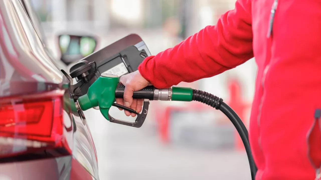 Motorine 1,11 TL Zam Geldi İşte Güncel Motorin Fiyatları