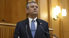 Özgür Özel Yeni Partiyi Duyurdu: CHP'de İlk İstifa Geldi