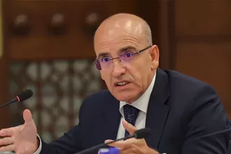 Mehmet Şimşek’ten Küresel Büyüme Uyarısı: İhracat Üzerinde Risk Artıyor