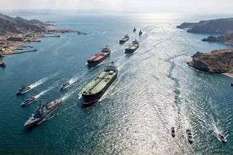 İran Hürmüz Geçişlerini Günlük 15 Gemiyle Sınırlandırdı