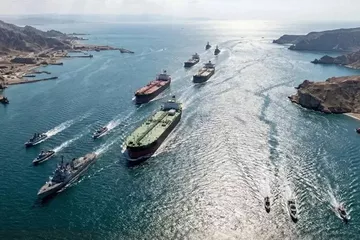İran Hürmüz Geçişlerini Günlük 15 Gemiyle Sınırlandırdı