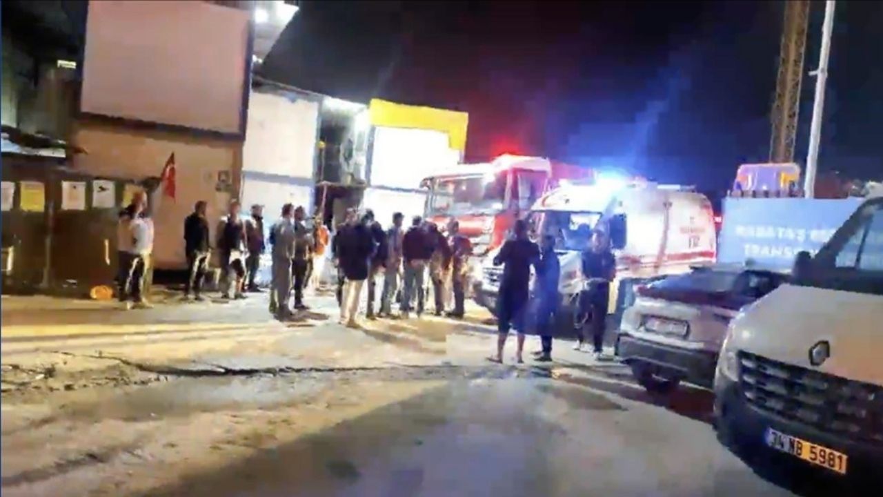 Beyoğlu’nda Metro İnşaatında İskele Çöktü