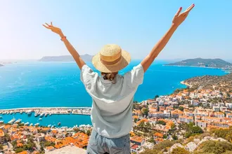 Dolandırıcılık Riski En Yüksek Tatil Rotaları Açıklandı: Türkiye'den İki Şehir Listede