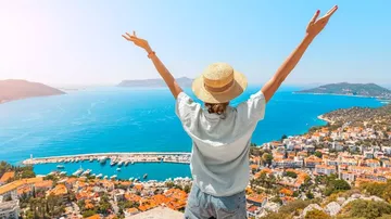 Dolandırıcılık Riski En Yüksek Tatil Rotaları Açıklandı: Türkiye'den İki Şehir Listede