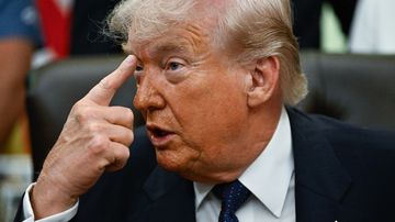 Trump: Özgürlük Projesi Kısa Süreliğine Durduruldu