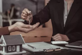 Emlakçılardan Yeni Taktik: Fiyat Artışını Telefonda Söylüyorlar