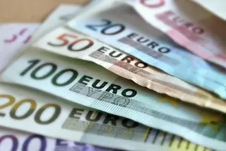 İsveç Euro’ya Geçişi Yeniden Gündemine Aldı