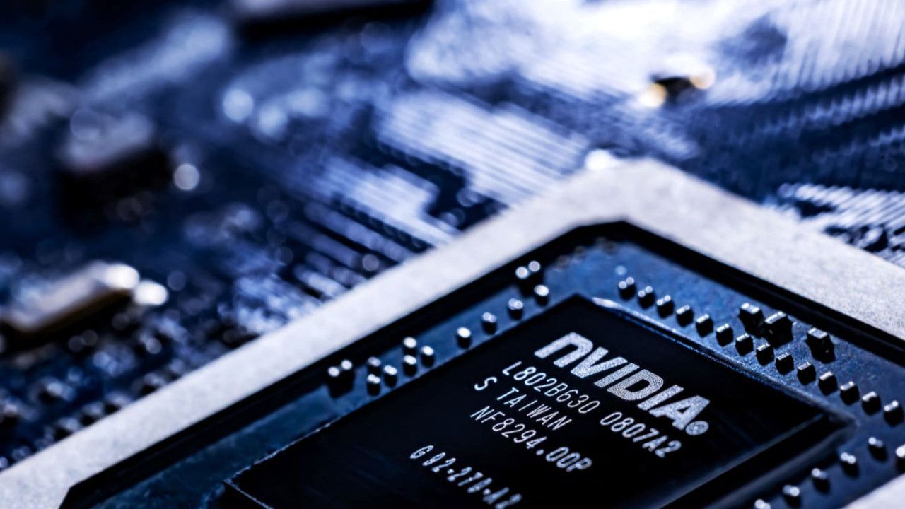 Nvidia, H200 Çiplerini Çin'de Satmak İçin Trump'ın Onayını Aldı